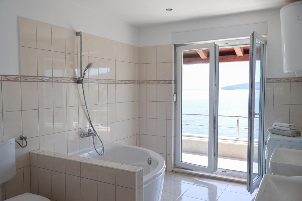 Apartman Klara ルンバルダ エクステリア 写真