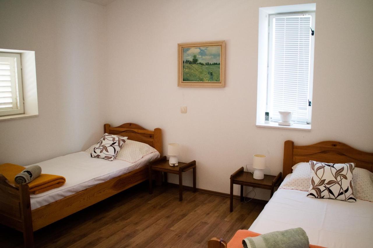 Apartman Klara ルンバルダ エクステリア 写真
